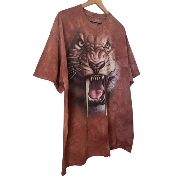 The Mountain Saber Tooth Tiger T-Shirt 2XL 2011 Jerry Lofaro 73765 100% Cotton - Picture 2 of 10